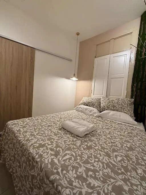 New! 9 Pax Georgetown Heritage Pre-War House 3Br George Town